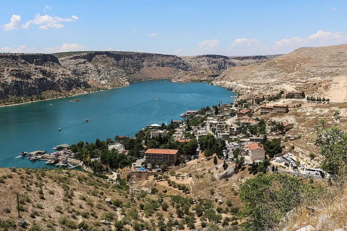 Halfeti