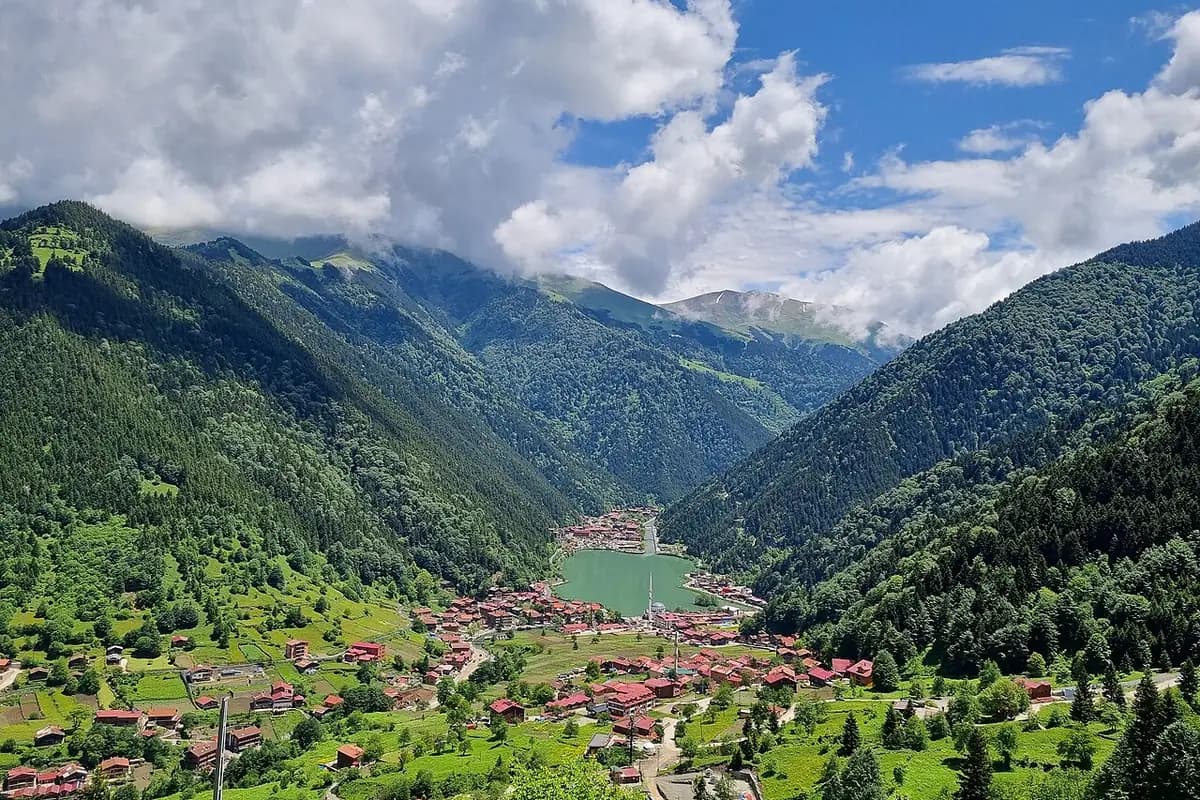 Uzungöl